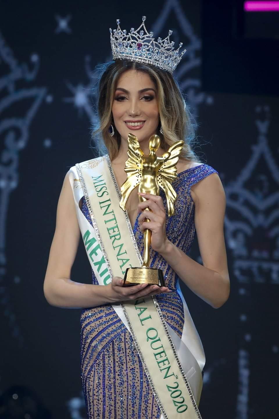 Valentina también ganó el reconocimiento a Mejor Vestido de Gala durante la ceremonia.